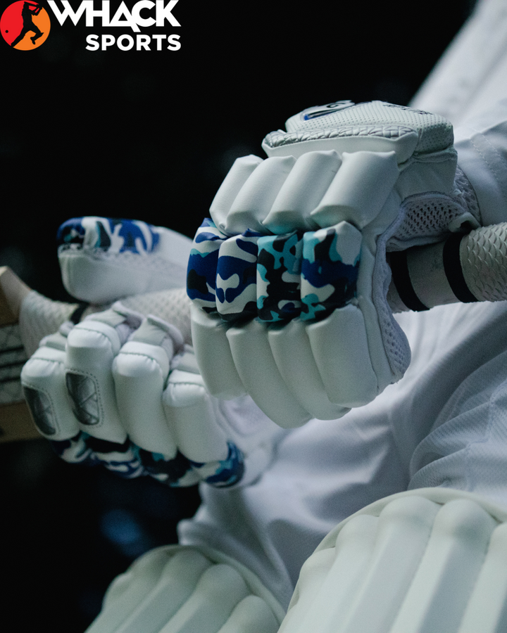 SG RP Lite Cricket Batting Gloves - Youth (2024/25)
