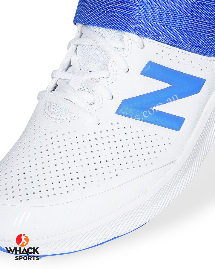 New Balance CK4040 W5 Cricket Shoes - Steel Spikes - White/Blue