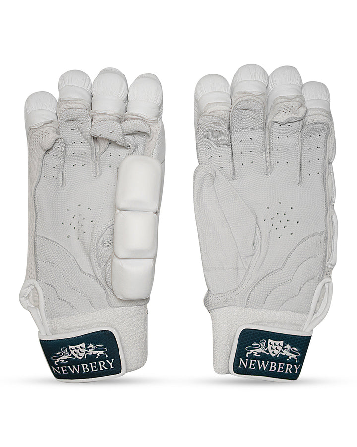 Newbery Master 100 Cut Finger Cricket Batting Gloves - Adult