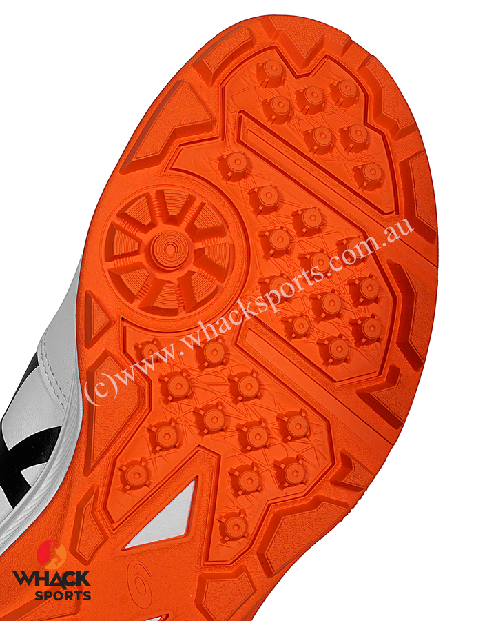 ASICS Gel Peake 2 - Rubber Cricket Shoes - White/Black