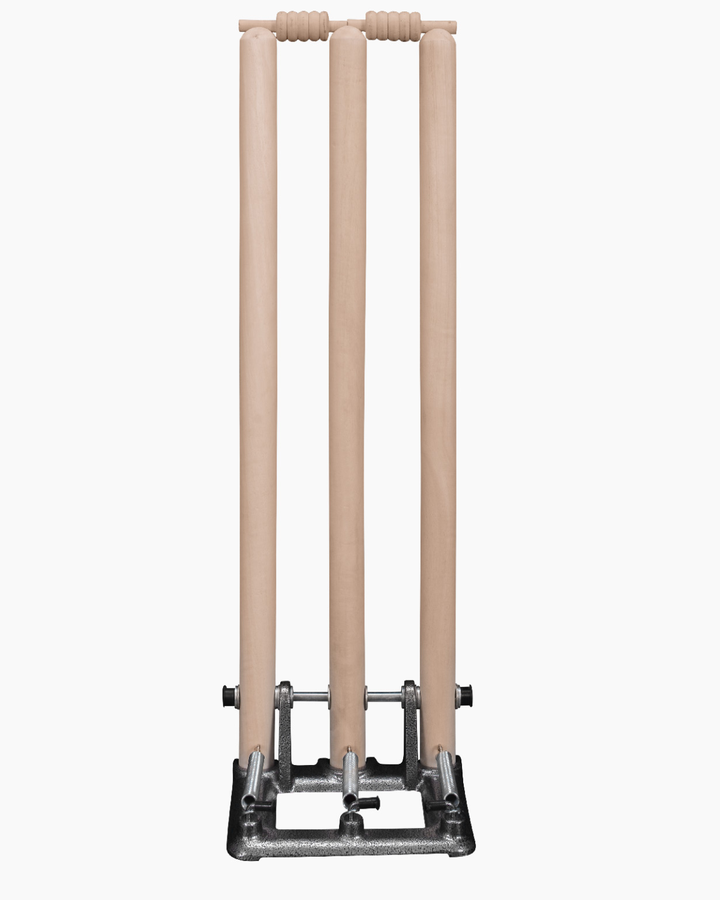 DSC Wooden Spring Stump Set with Bails
