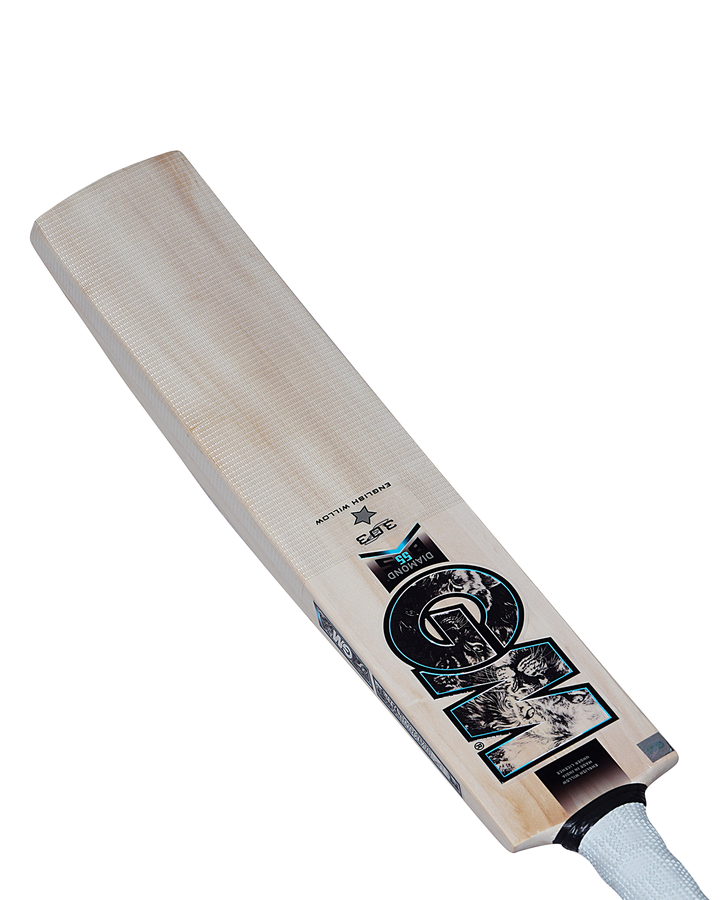 GM Diamond 303 English Willow Cricket Bat - SH