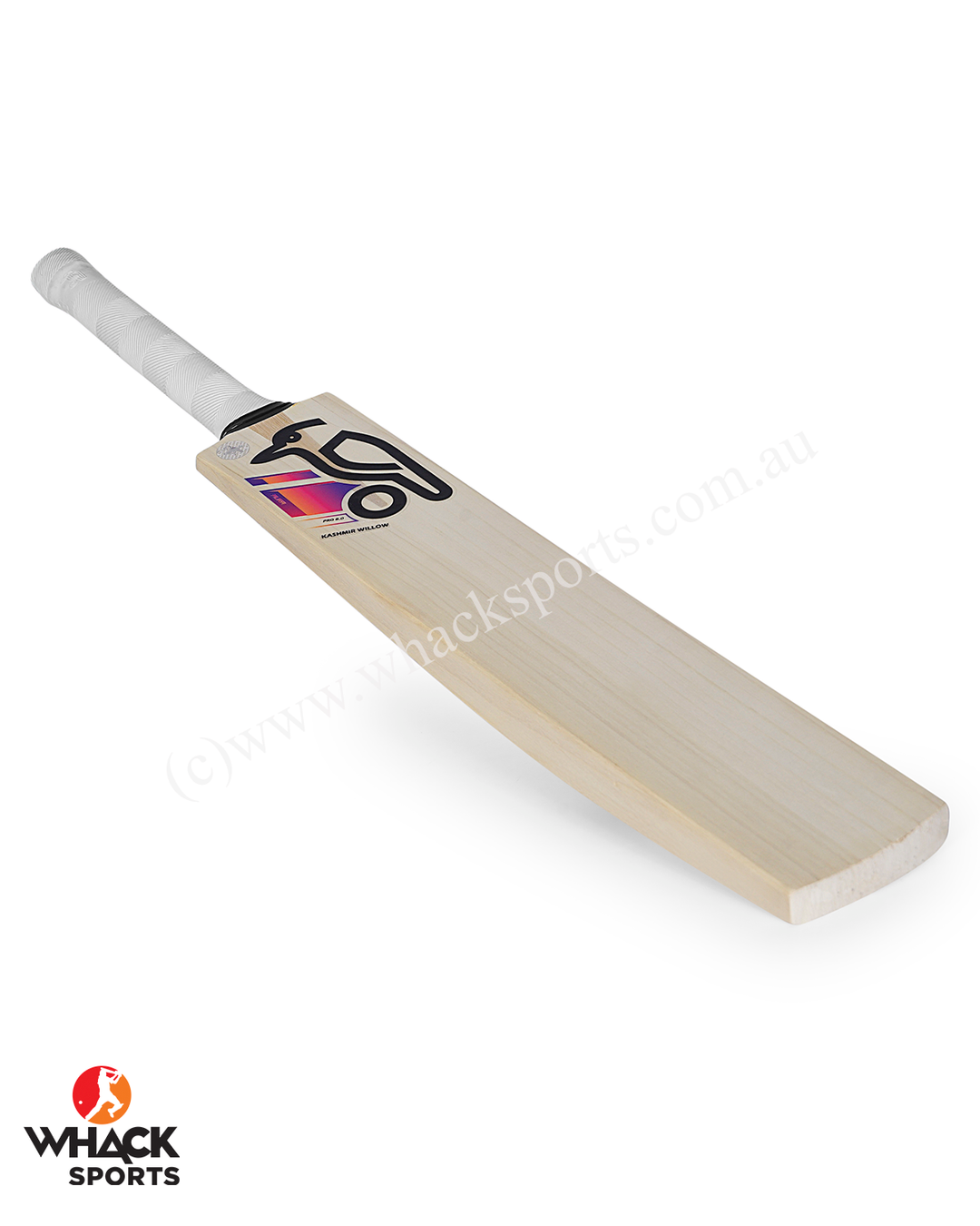 Kookaburra Aura Pro 8.0 Kashmir Willow Cricket Bat - Boys/Junior
