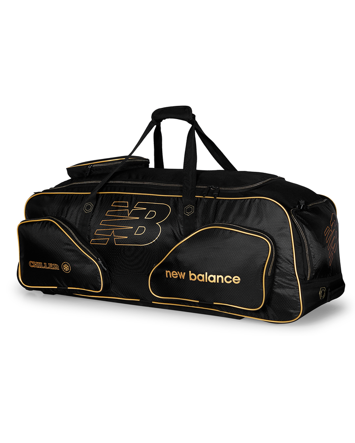 New Balance 8i Cricket Kit Bag - Wheelie - Large