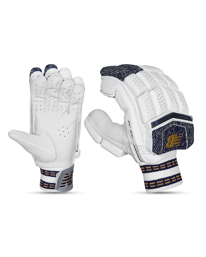 New Balance DC 8i Cricket Batting Gloves - Adult