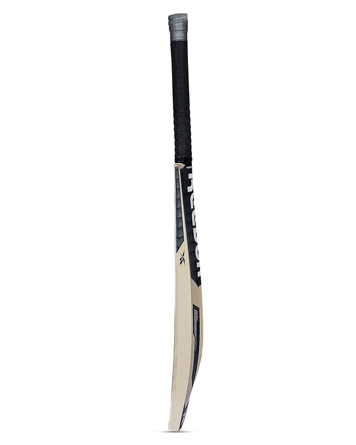 Reebok New Striker English Willow Cricket Bat - SH