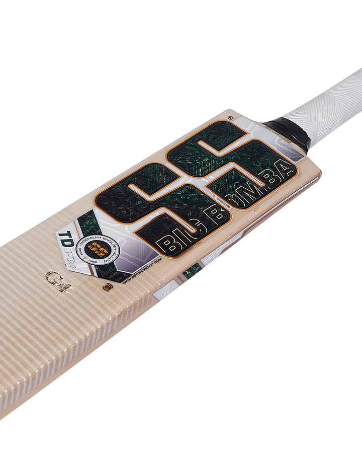 SS Tim David G4 English Willow Cricket Bat - Junior
