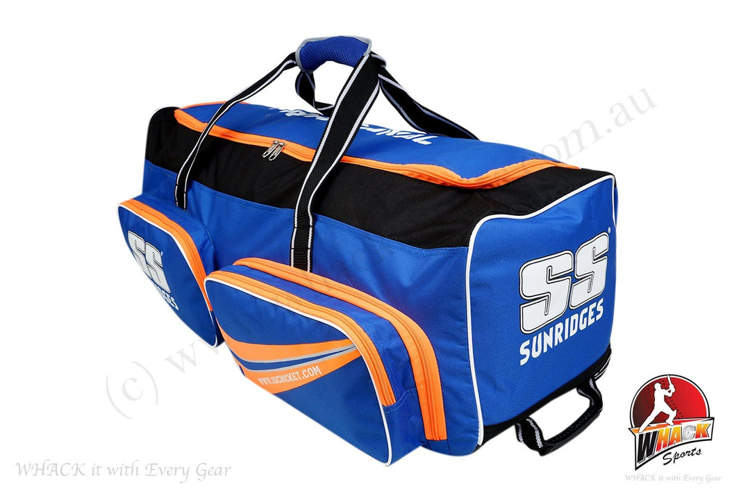 SS Professional Cricket Kit Bag - Wheelie - Medium