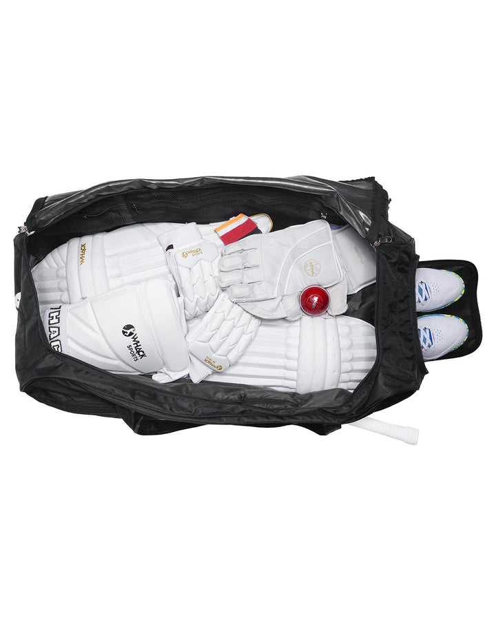 WHACK Blanc Cricket Kit Bag - Wheelie - Large